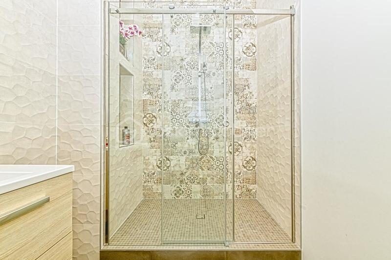 Loft - 125 m² - 5 pièces