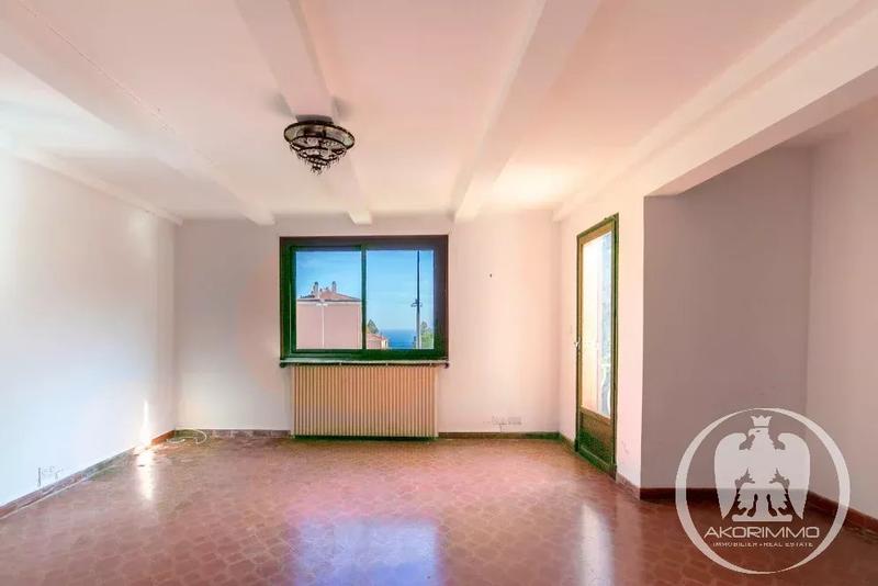 Appartement - 158 m² - 8 pièces