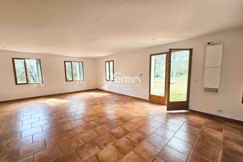 Bastide - 216 m² - 9 pièces