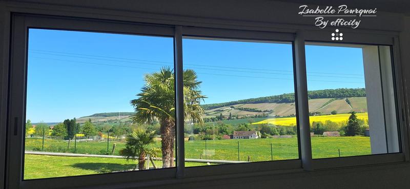 Maison - 280 m² - 11 pièces