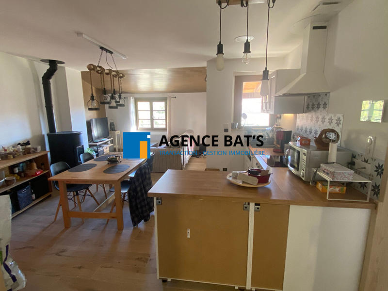 Maison - 64 m² - 4 pièces