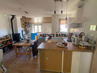 Maison - 64 m² - 4 pièces