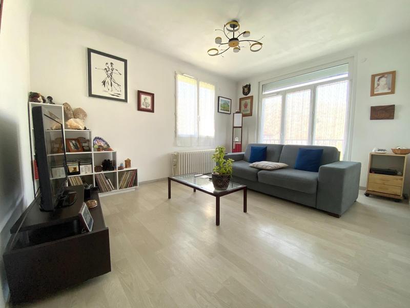 Maison - 94 m² - 4 pièces