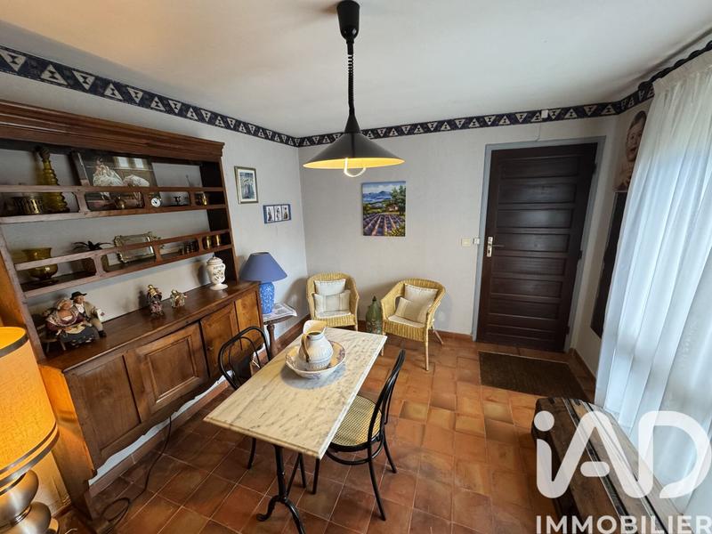 Maison - 95 m² - 5 pièces