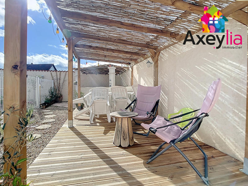 Maison - 90 m² - 5 pièces