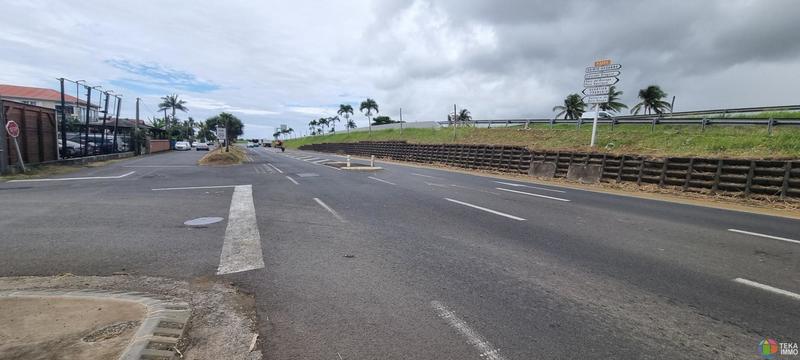 Local commercial - 300 m² - 1 pièce