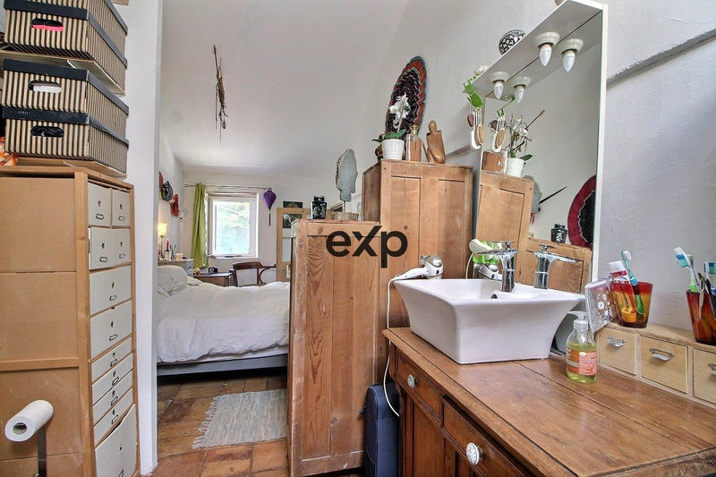 Mas - 205 m² - 5 pièces