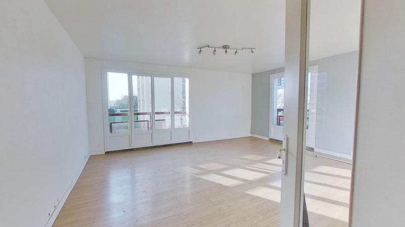 Appartement - 82 m² - 3 pièces