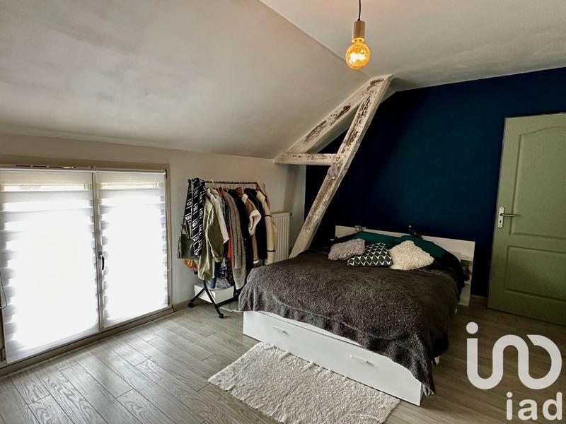 Maison - 202 m² - 7 pièces