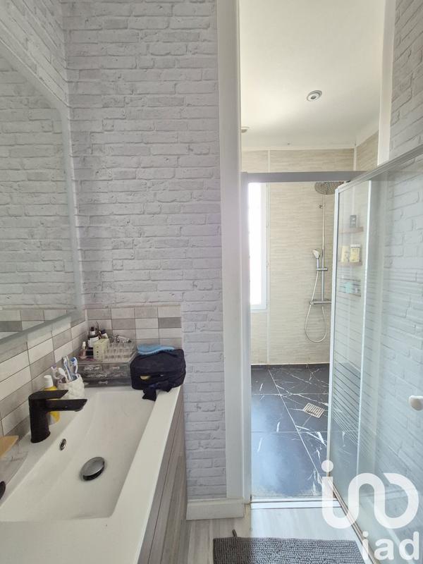 Maison - 82 m² - 5 pièces