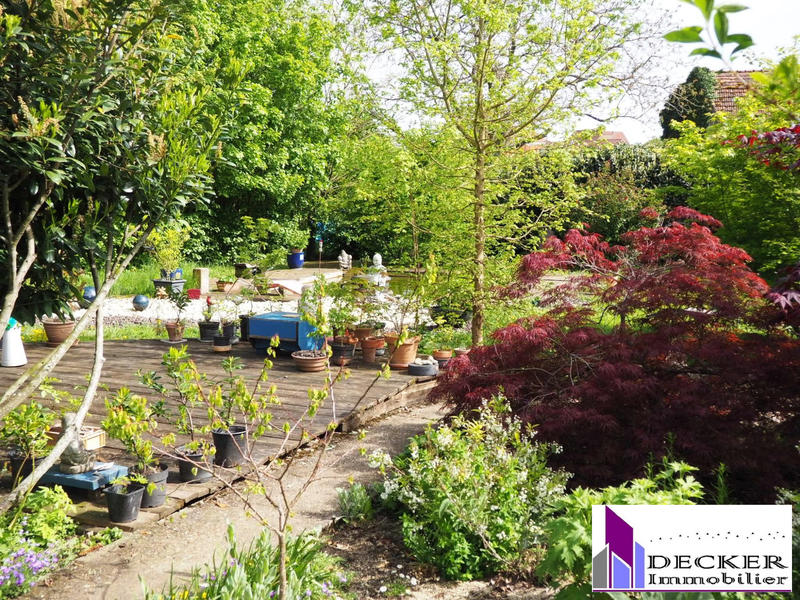 Maison - 121 m² - 6 pièces