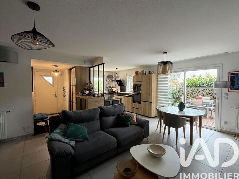 Maison - 82 m² - 4 pièces