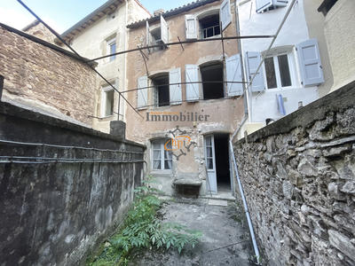 Maison - 126 m² - 7 pièces