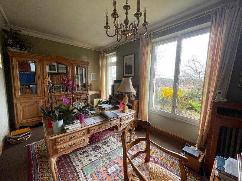 Maison - 205 m² - 8 pièces