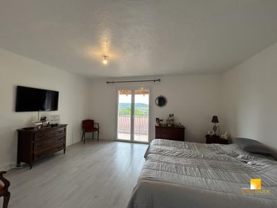 Maison - 154 m² - 6 pièces