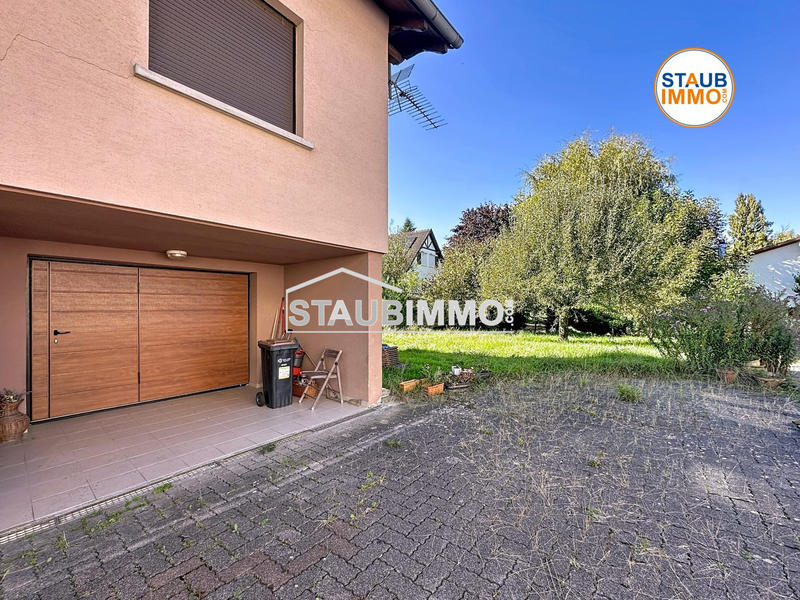 Maison - 95 m² - 5 pièces