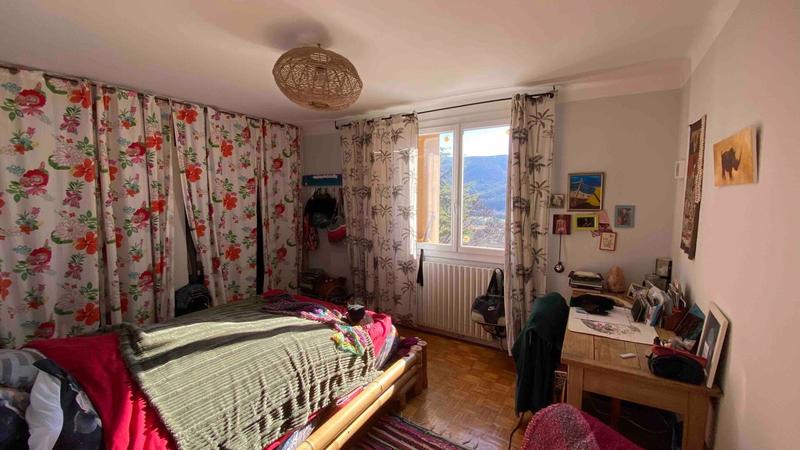 Maison de village - 110 m² - 5 pièces