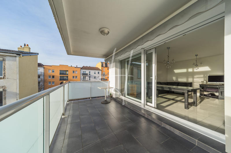 Appartement - 81 m² - 4 pièces