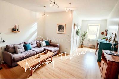 Maison de ville - 80 m² - 5 pièces