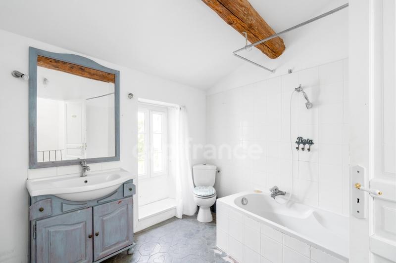 Maison de village - 188 m² - 5 pièces