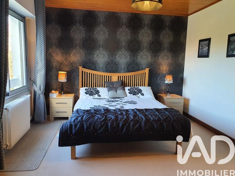 Maison de maîtres - 250 m² - 8 pièces