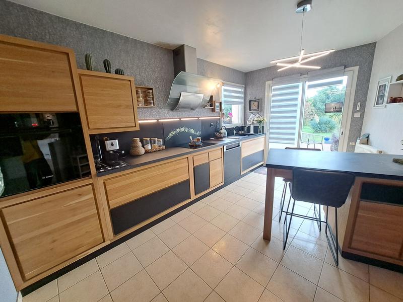 Maison - 130 m² - 5 pièces