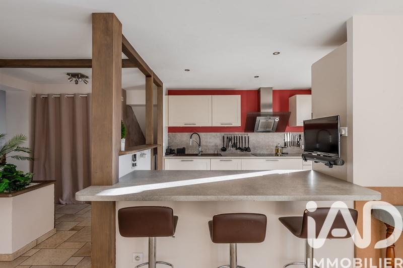 Maison - 175 m² - 6 pièces