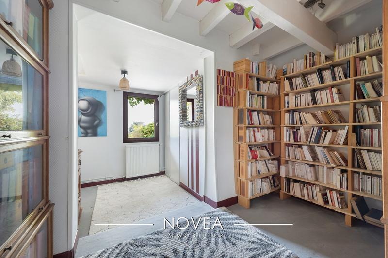 Maison ancienne - 205 m² - 8 pièces