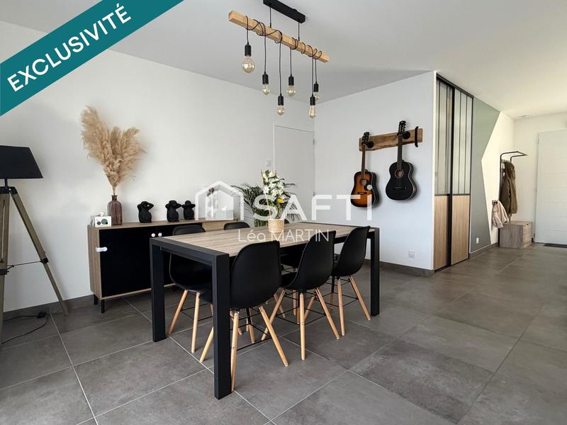 Maison - 90 m² - 5 pièces