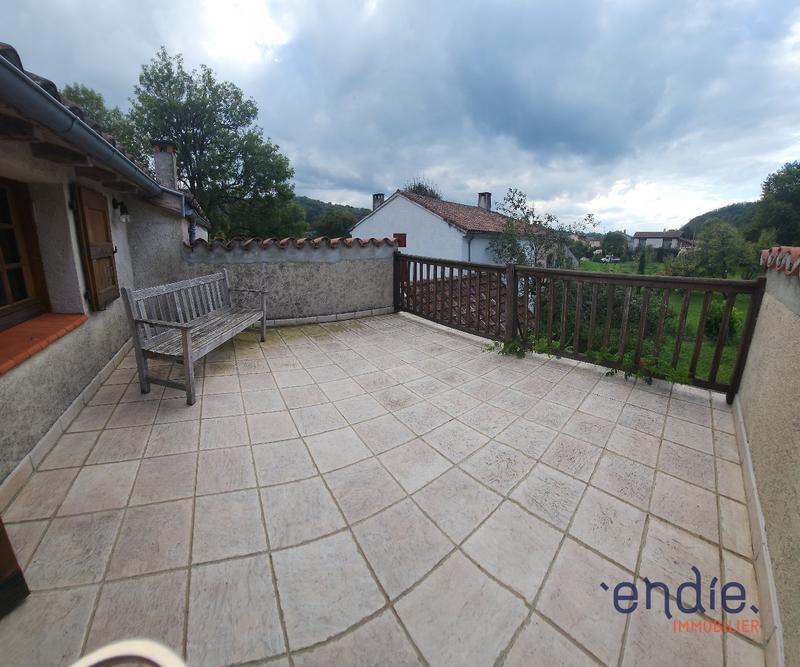 Maison - 148 m² - 7 pièces