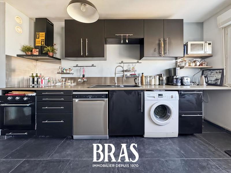 Appartement - 49 m² - 2 pièces