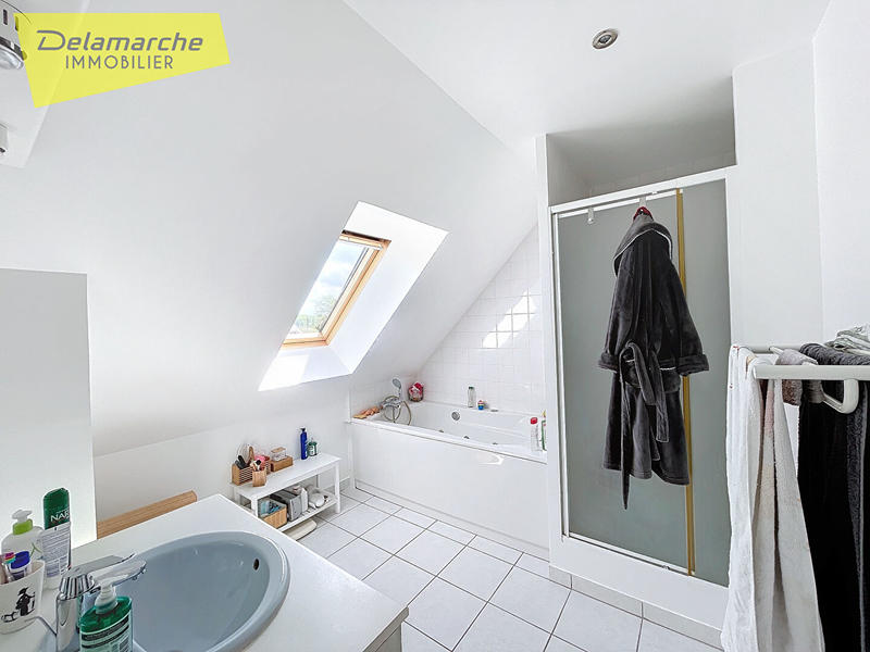 Maison - 122 m² - 6 pièces