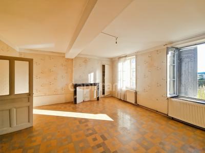 Propriété - 110 m² - 5 pièces