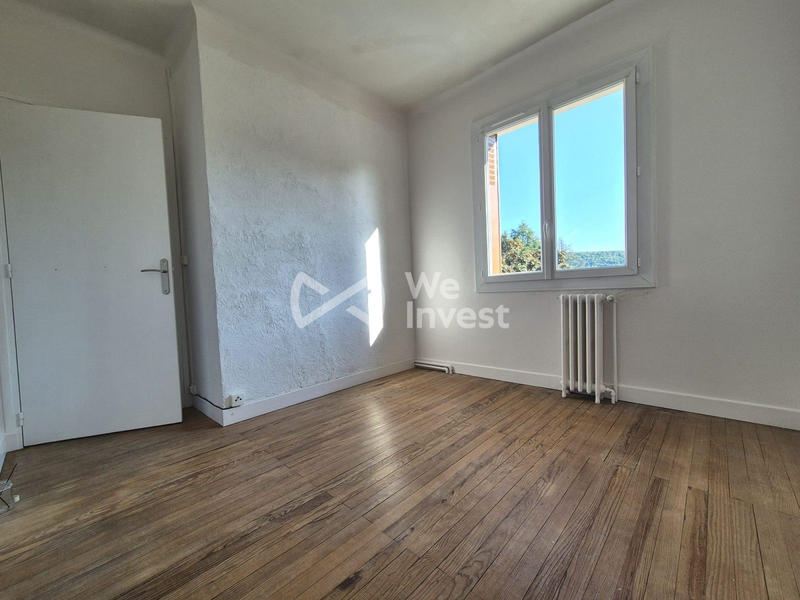 Maison - 82 m² - 5 pièces