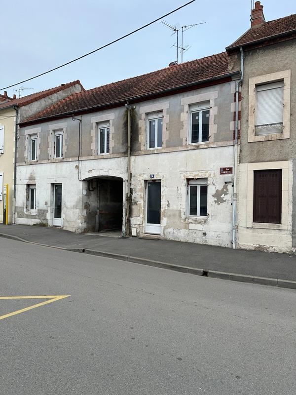 Immeuble - 125 m² - 5 pièces