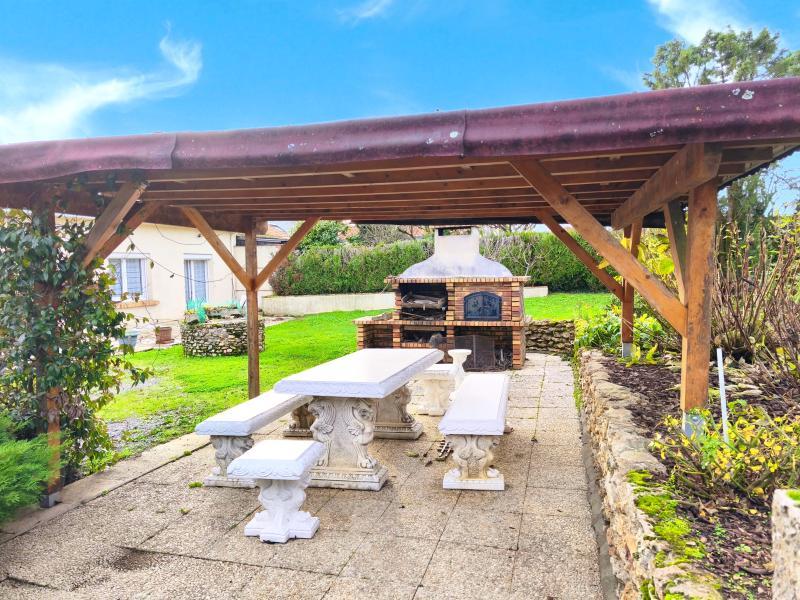 Maison - 92 m² - 4 pièces