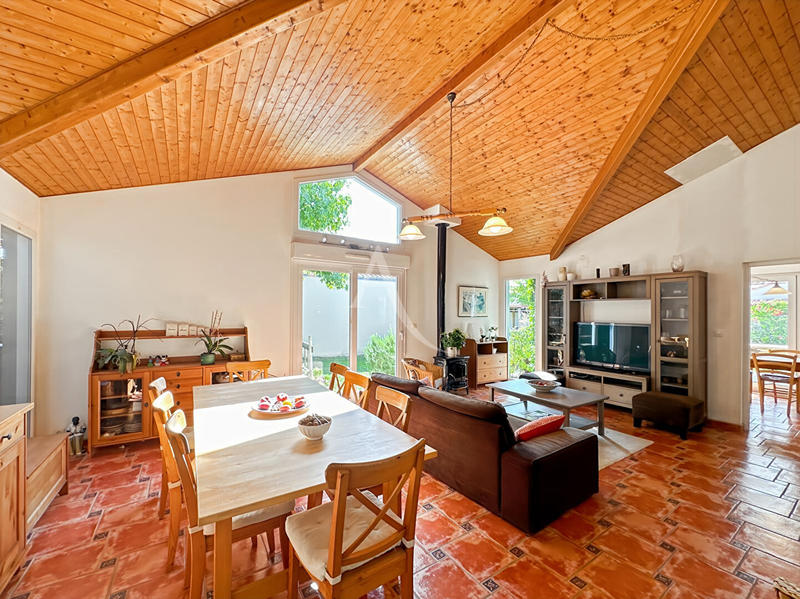 Maison - 124 m² - 5 pièces