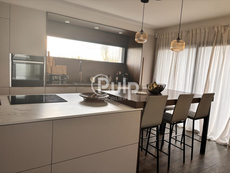 Maison - 134 m² - 7 pièces