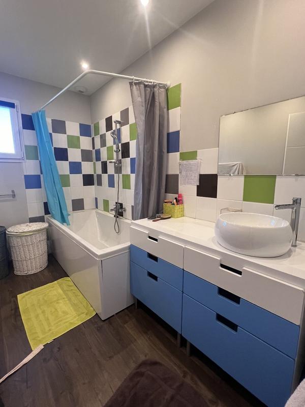 Maison - 137 m² - 5 pièces