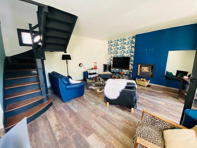 Maison - 167 m² - 7 pièces