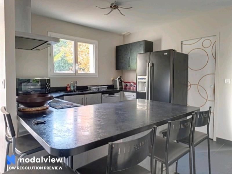 Maison - 101 m² - 5 pièces