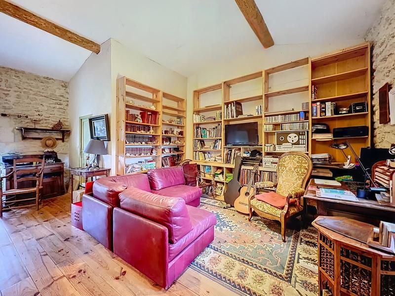 Maison - 182 m² - 6 pièces