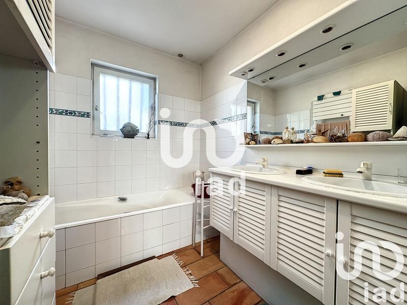 Maison - 189 m² - 7 pièces