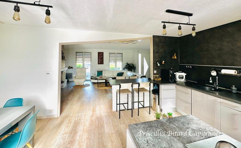 Maison - 110 m² - 6 pièces