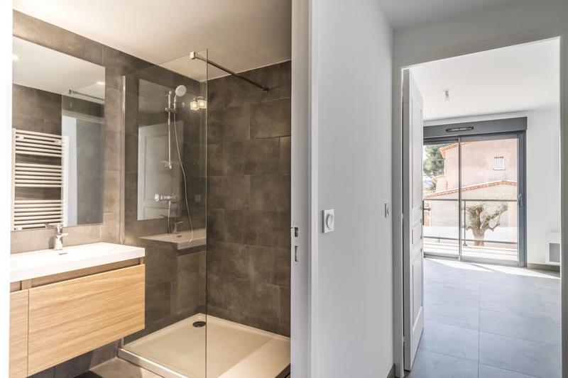 Immeuble - 308 m² - 14 pièces