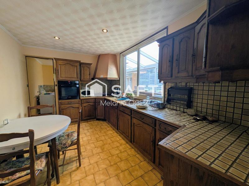 Maison - 96 m² - 5 pièces