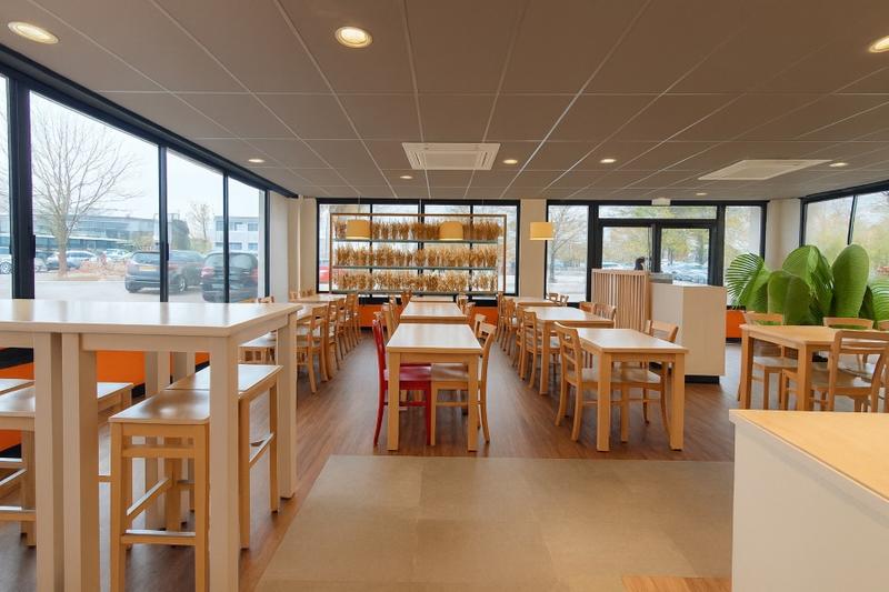 Local d'activité / Entrepôt - 196 m²