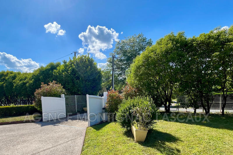 Maison - 220 m² - 6 pièces