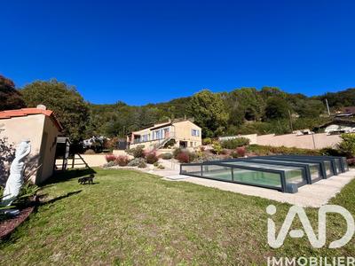 Maison - 173 m² - 6 pièces