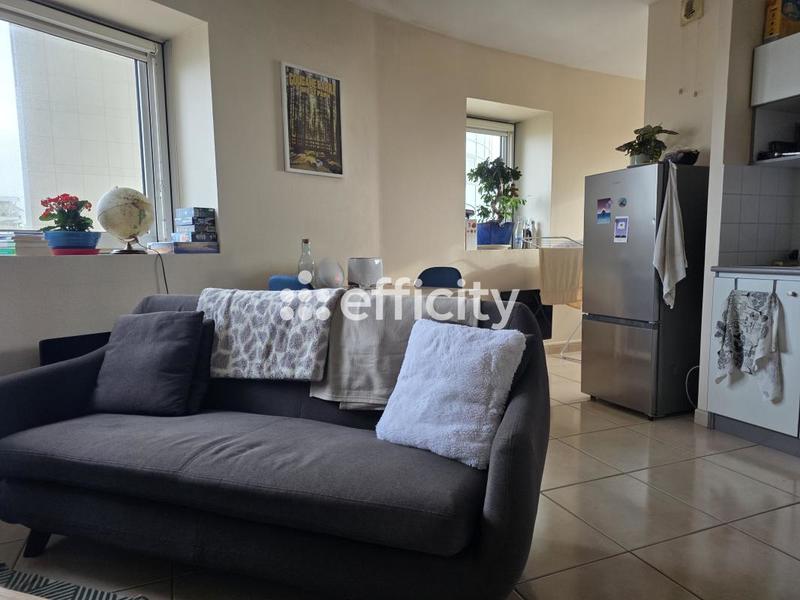 Appartement - 45 m² - 2 pièces